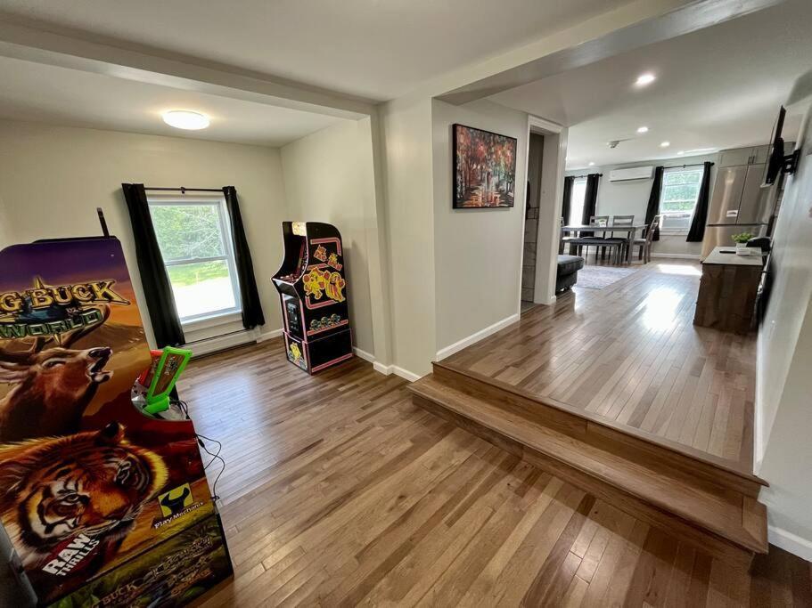 2 Bed Berkshire Getaway @ Stephentown Hotel Buitenkant foto