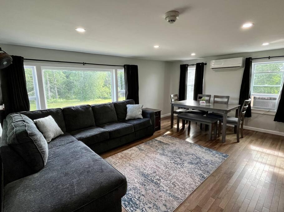 2 Bed Berkshire Getaway @ Stephentown Hotel Buitenkant foto